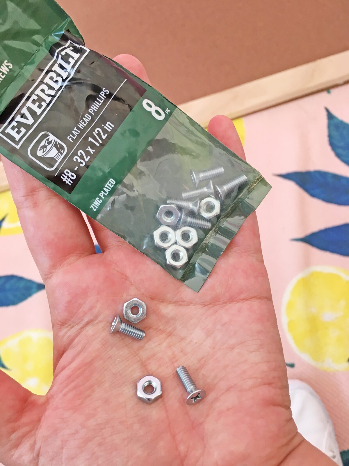 How to build a dog ramp tutorial - phillips flat top screws