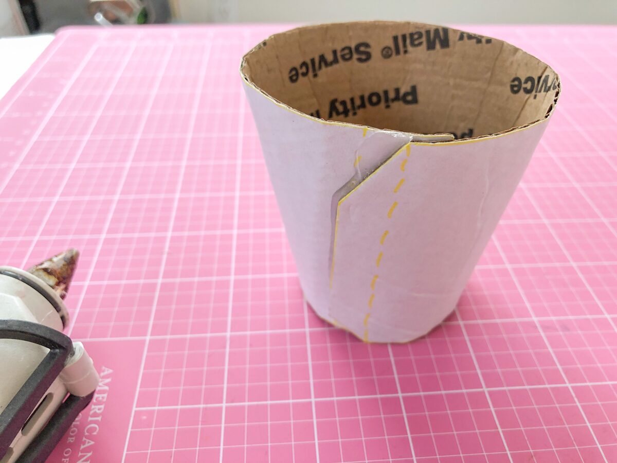 Felt Ice Cream Pin Cushion Tutorial glue cup together